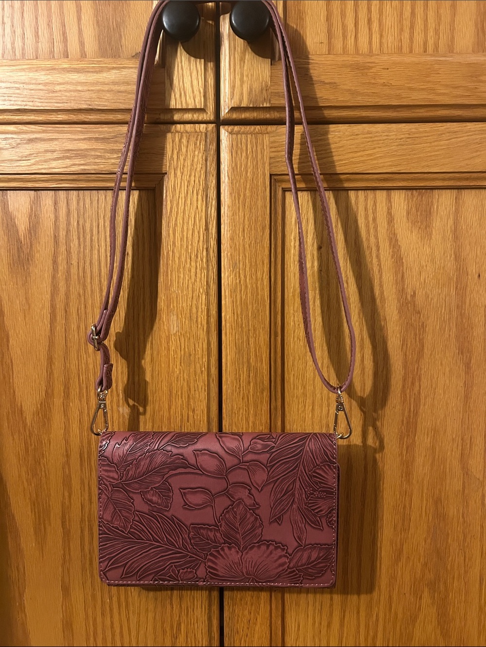 Embossed Floral Crossbody Bag in Rosewood Pink